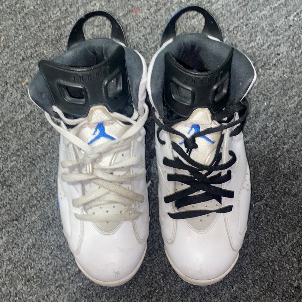 Selling these Jordan’s 6s